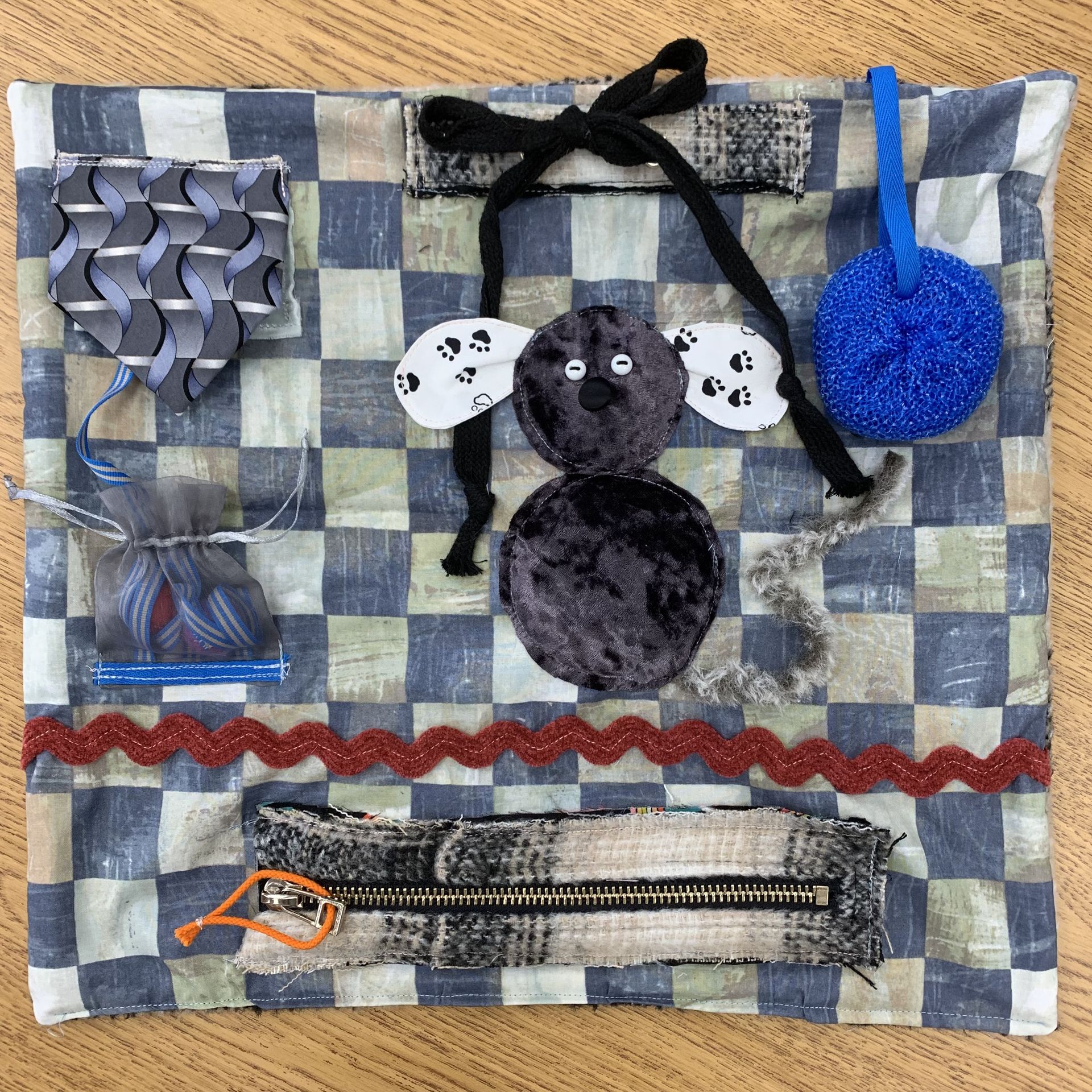Create for a Cause Alzheimers Awareness Sue Spargo Folk Art Quilts
